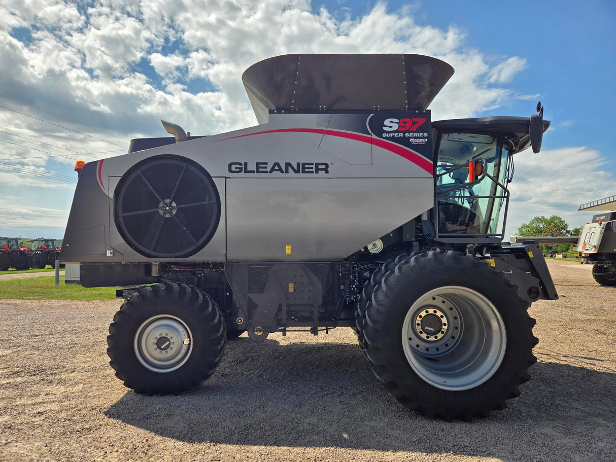 2021 Gleaner S97