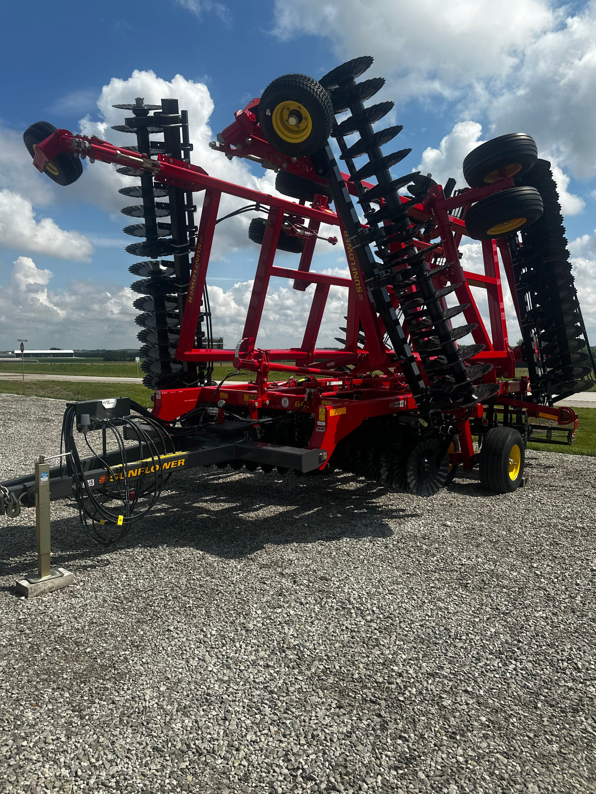 2023 Sunflower SF6631-29 N - True Ag & Turf