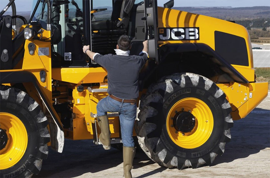 JCB 417 AGRI Wheel Loader Tractor - True Ag & Turf