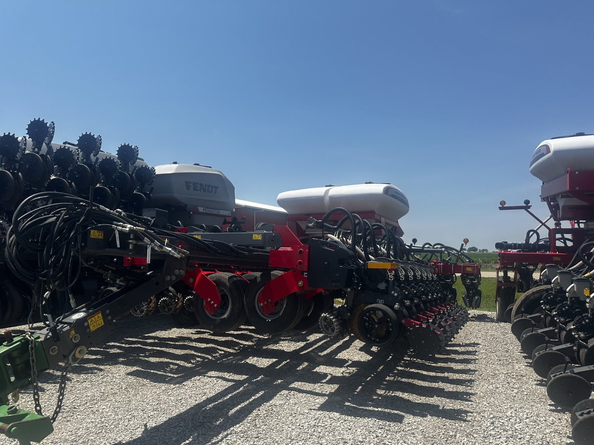 2022 Massey Ferguson VN24-20 U - True Ag & Turf