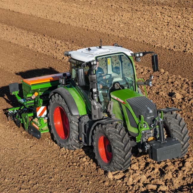 Fendt 500 Vario Tractor - True Ag & Turf