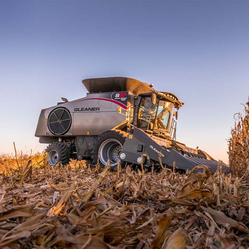 Gleaner S97 Combine Tractor - True Ag & Turf