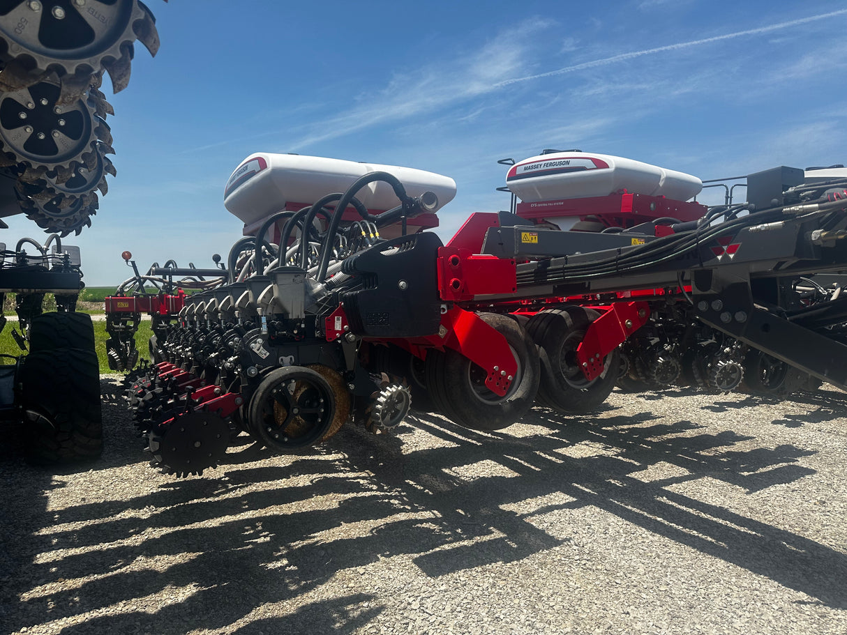 2022 Massey Ferguson VN24-20 U - True Ag & Turf