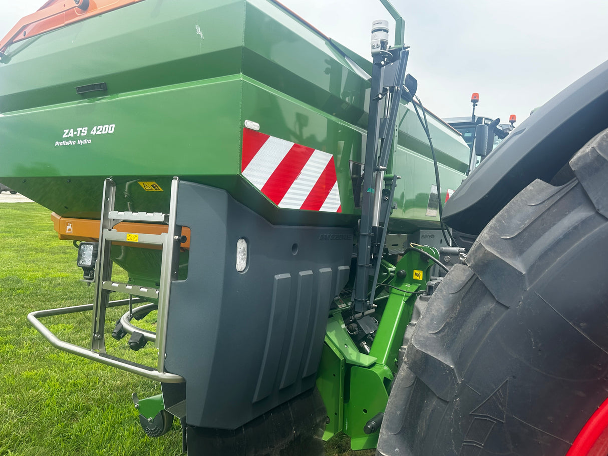 2025 Amazone ZA-TS4200 N - True Ag & Turf
