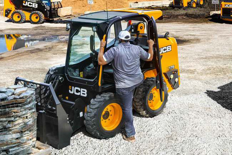 JCB 215 Wheeled Skid Steer Compact Loader Tractor - True Ag & Turf