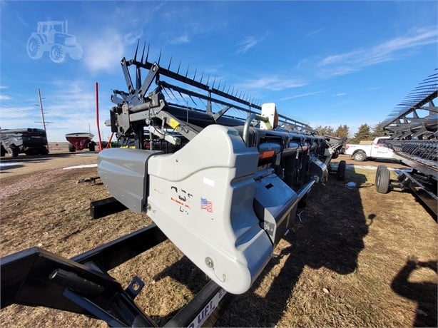 2013 Gleaner GL9250-35 Used - True Ag & Turf