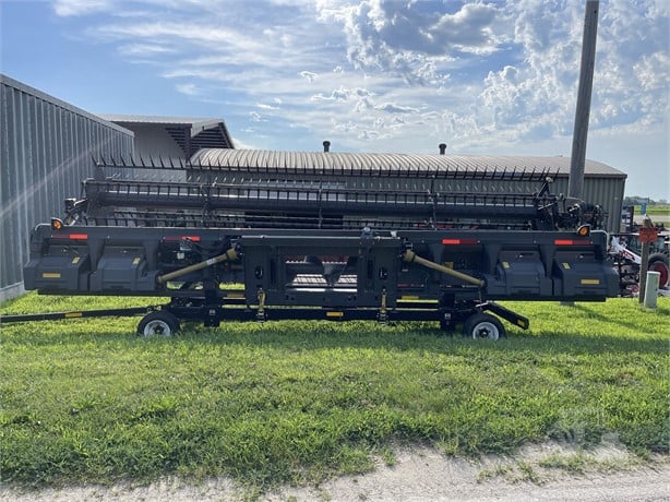 2022 Gleaner 9325 Used - True Ag & Turf